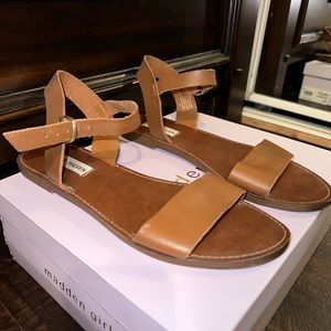 WORN ONCE! Steve Madden sandal. Size 10 Women’s!